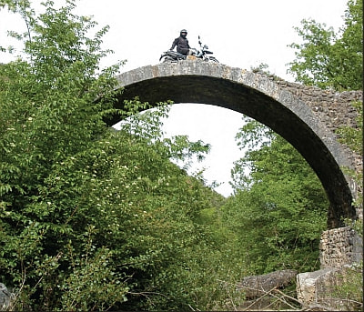Ben Abrams on the 13th century Ponte della Pia