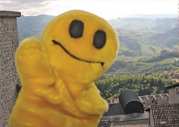 Mr. Happy is impressed with Italy!